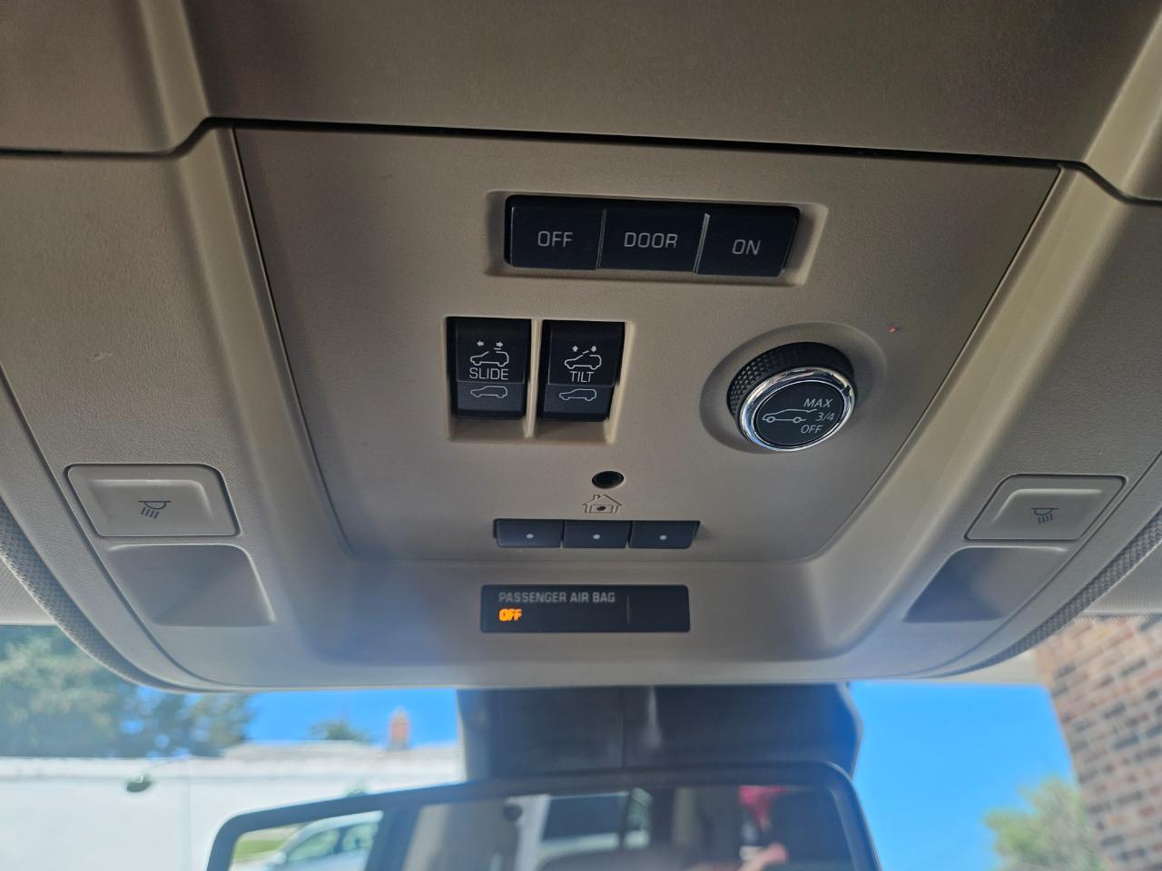 GMC Yukon 4WD 4dr Denali 2020