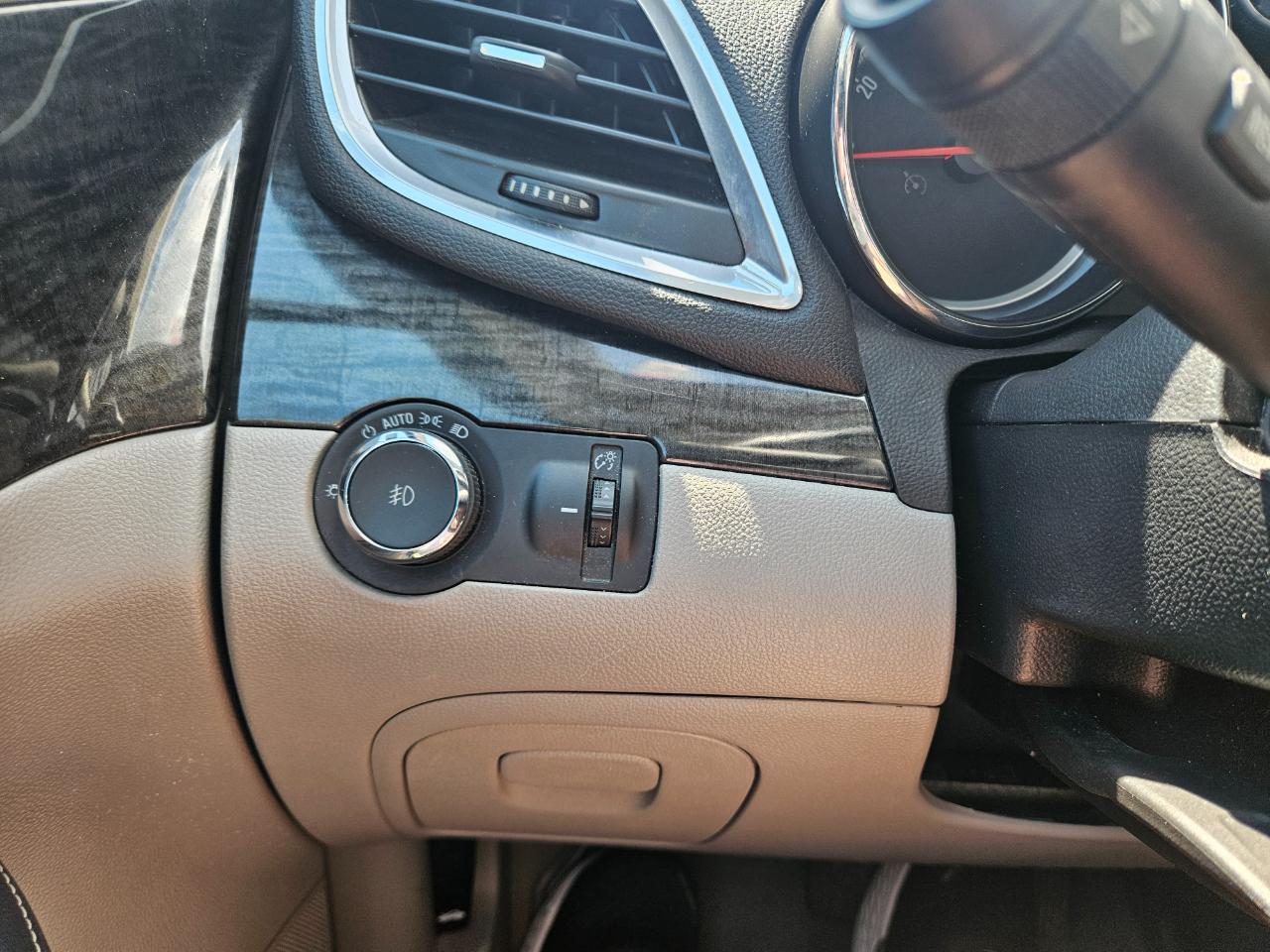 Buick Encore FWD 4dr Leather 2014