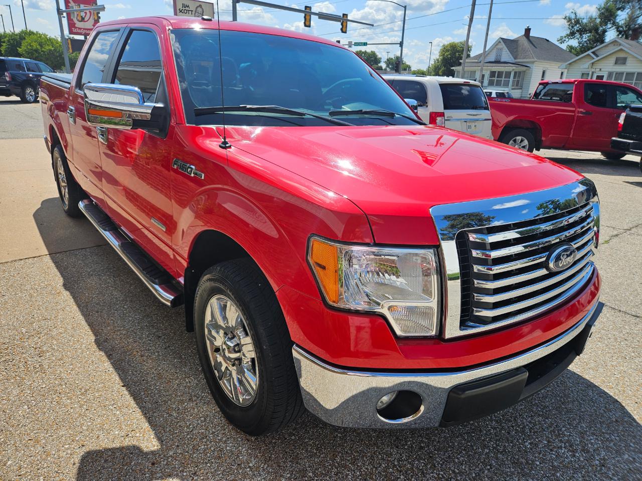 Ford F-150 2WD SuperCrew 145" XLT 2011