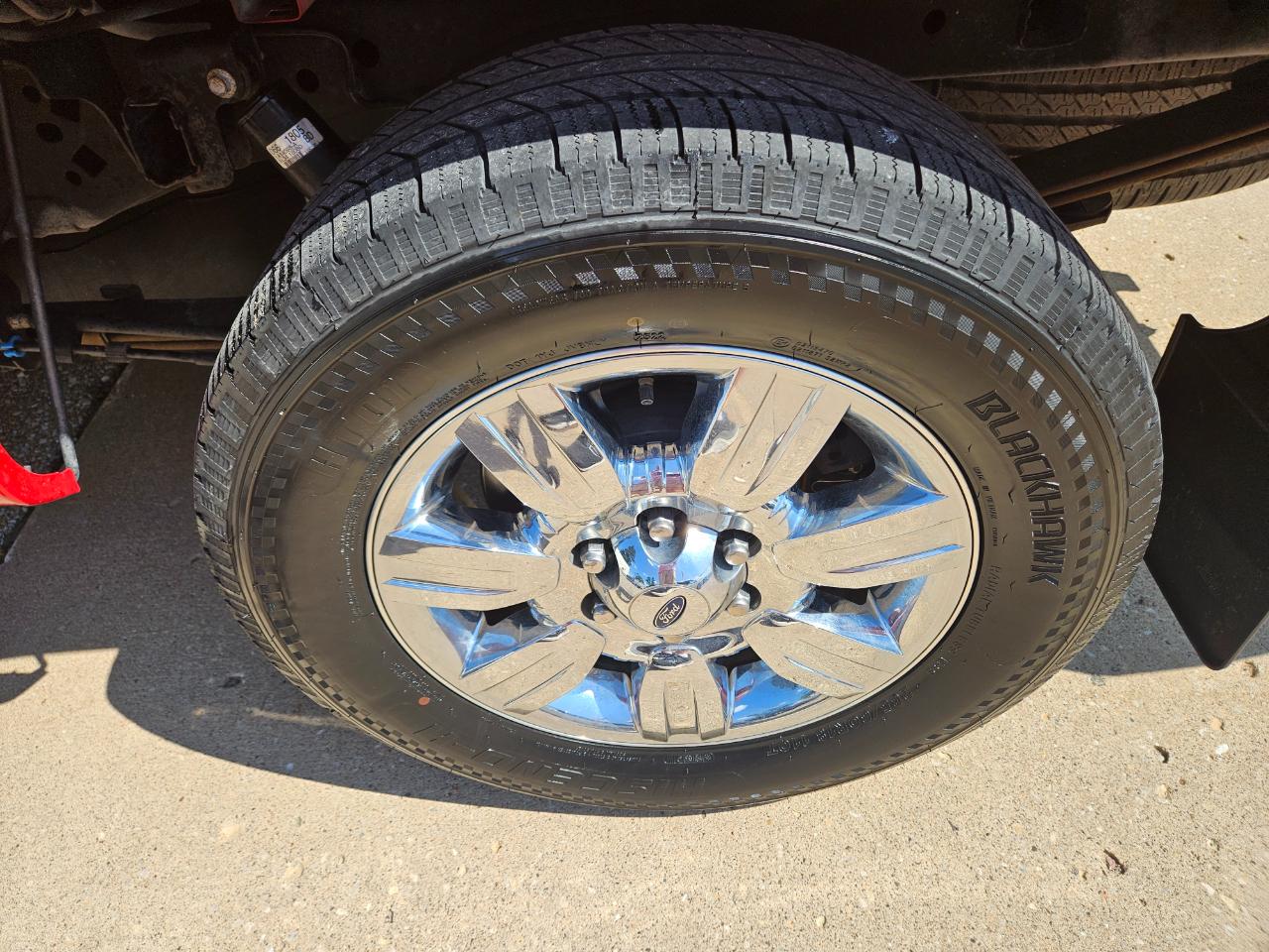 Ford F-150 2WD SuperCrew 145" XLT 2011