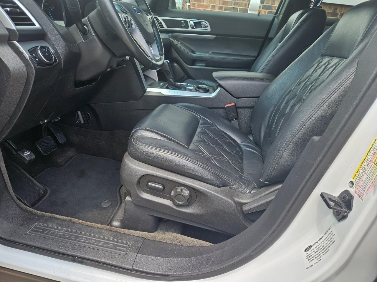 Ford Explorer FWD 4dr XLT 2014