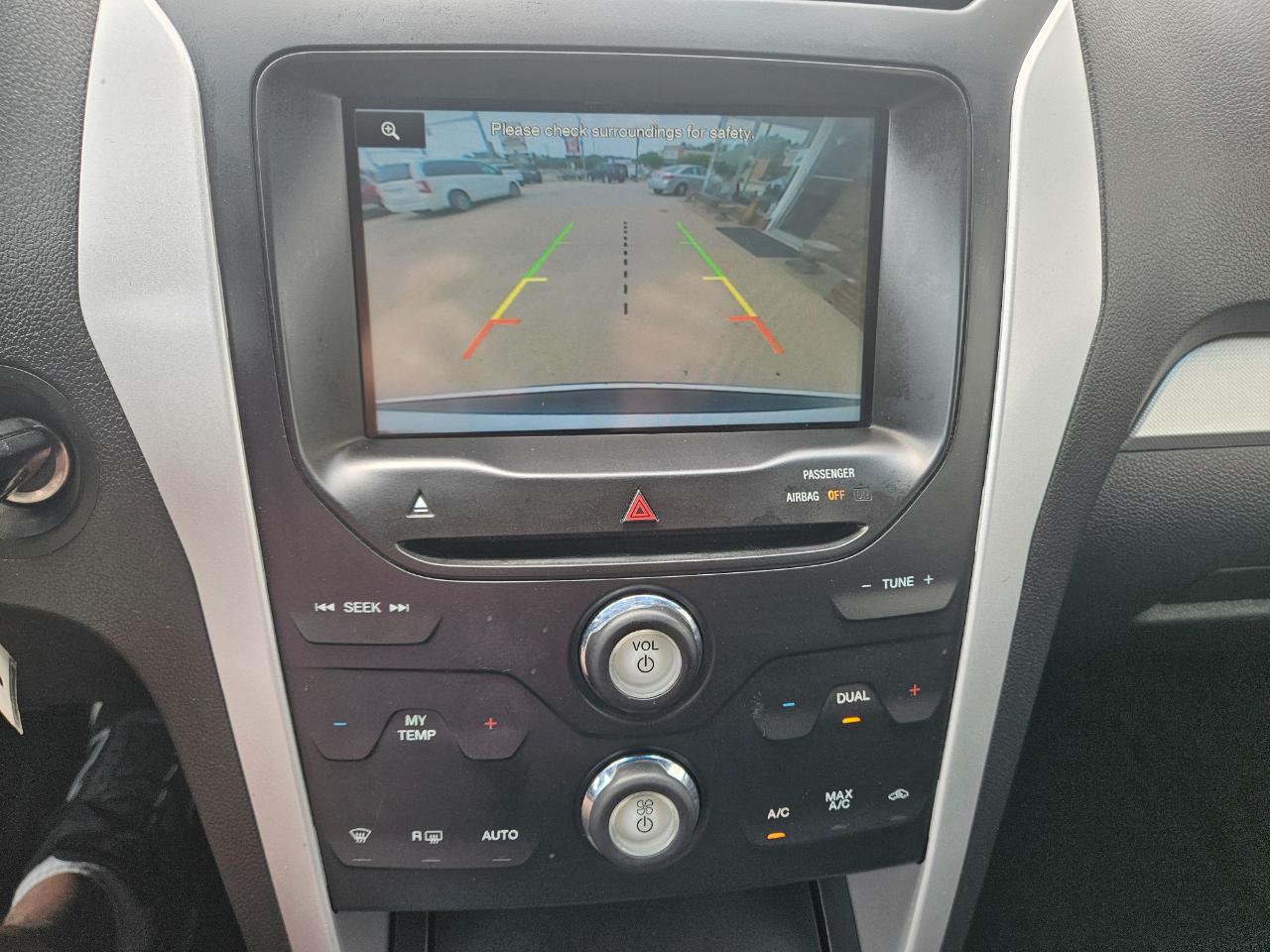 Ford Explorer FWD 4dr XLT 2014