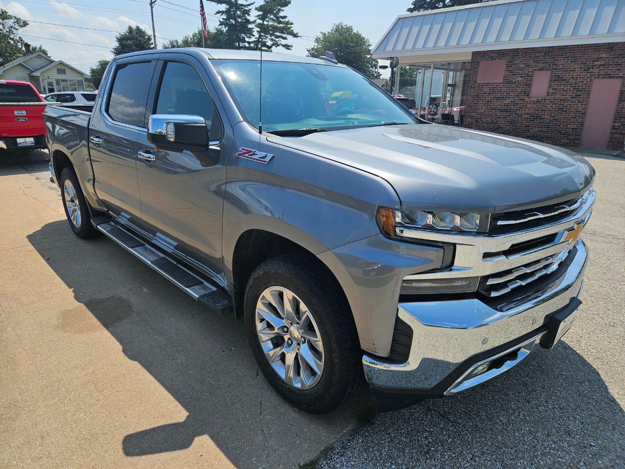 Chevrolet Silverado 1500 4WD Crew Cab 147" LTZ 2019