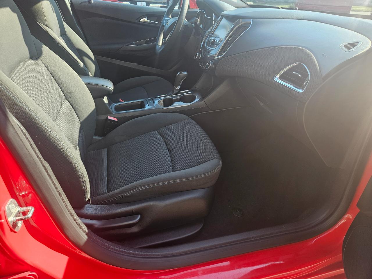 Chevrolet Cruze 4dr Sdn Auto LT 2016