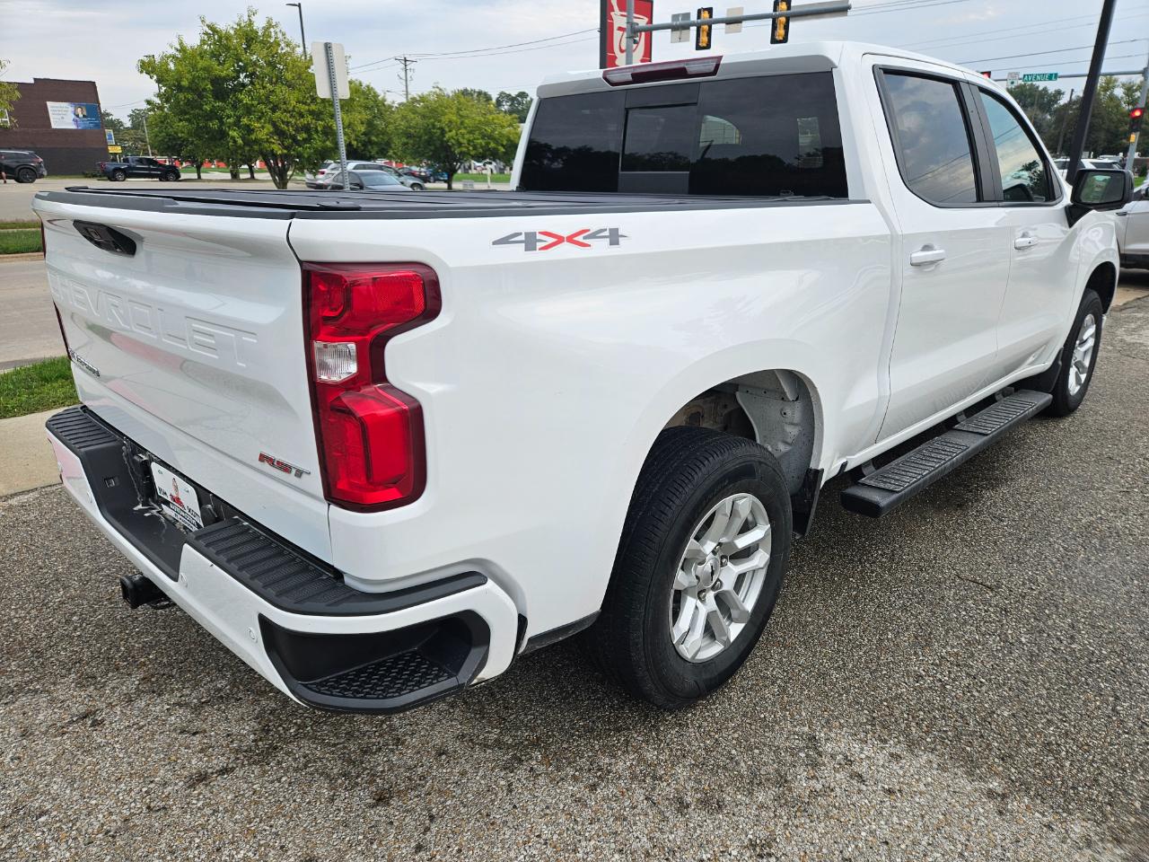 Chevrolet Silverado 1500 4WD Crew Cab 147" RST 2024
