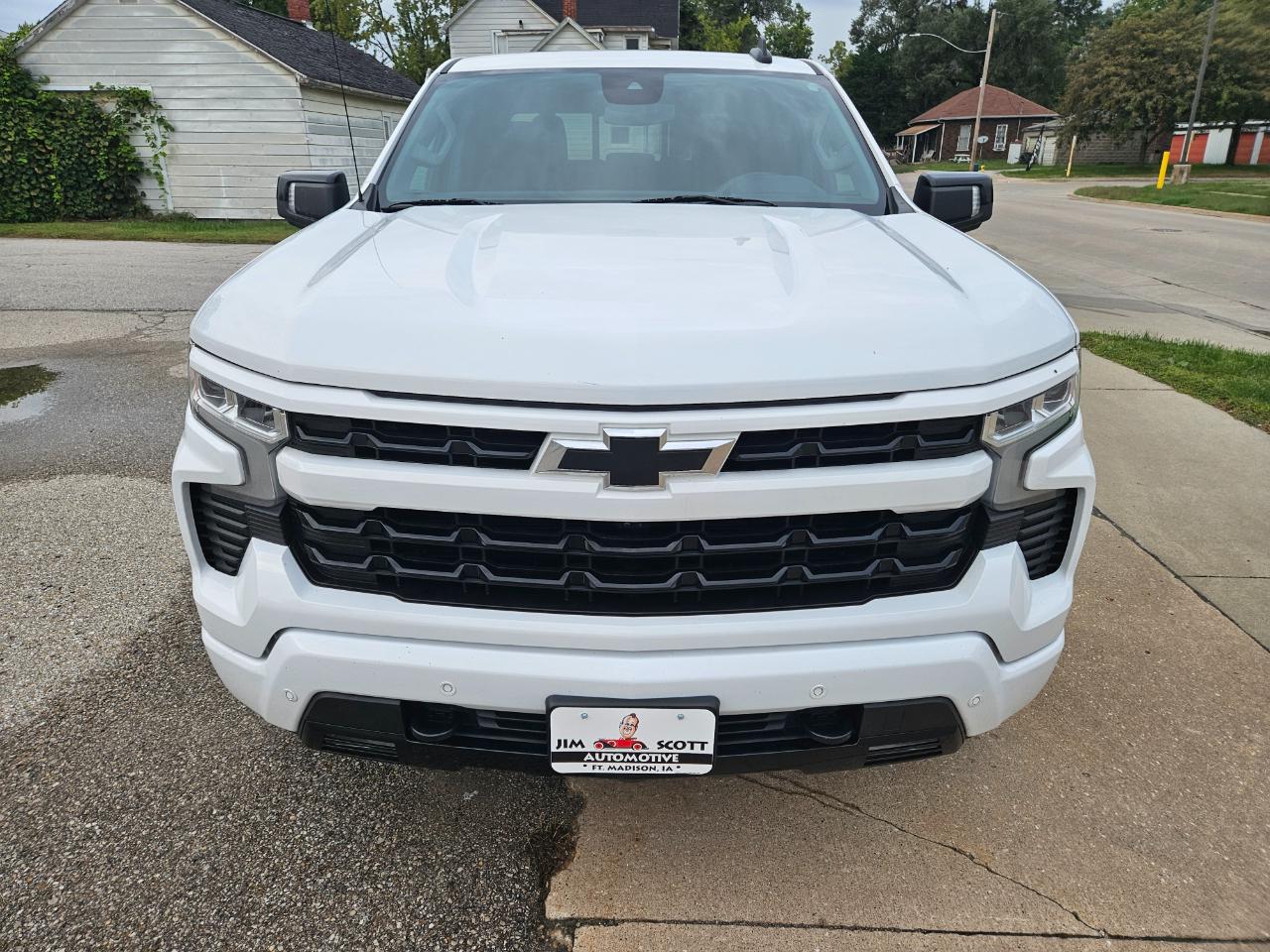 Chevrolet Silverado 1500 4WD Crew Cab 147" RST 2024