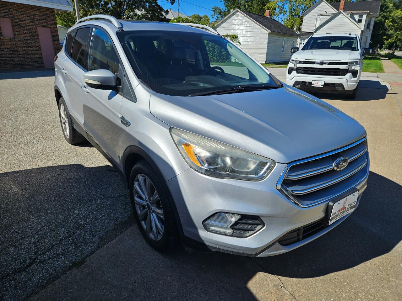 Ford Escape Titanium FWD 2017