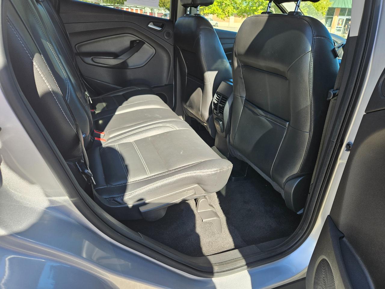Ford Escape Titanium FWD 2017
