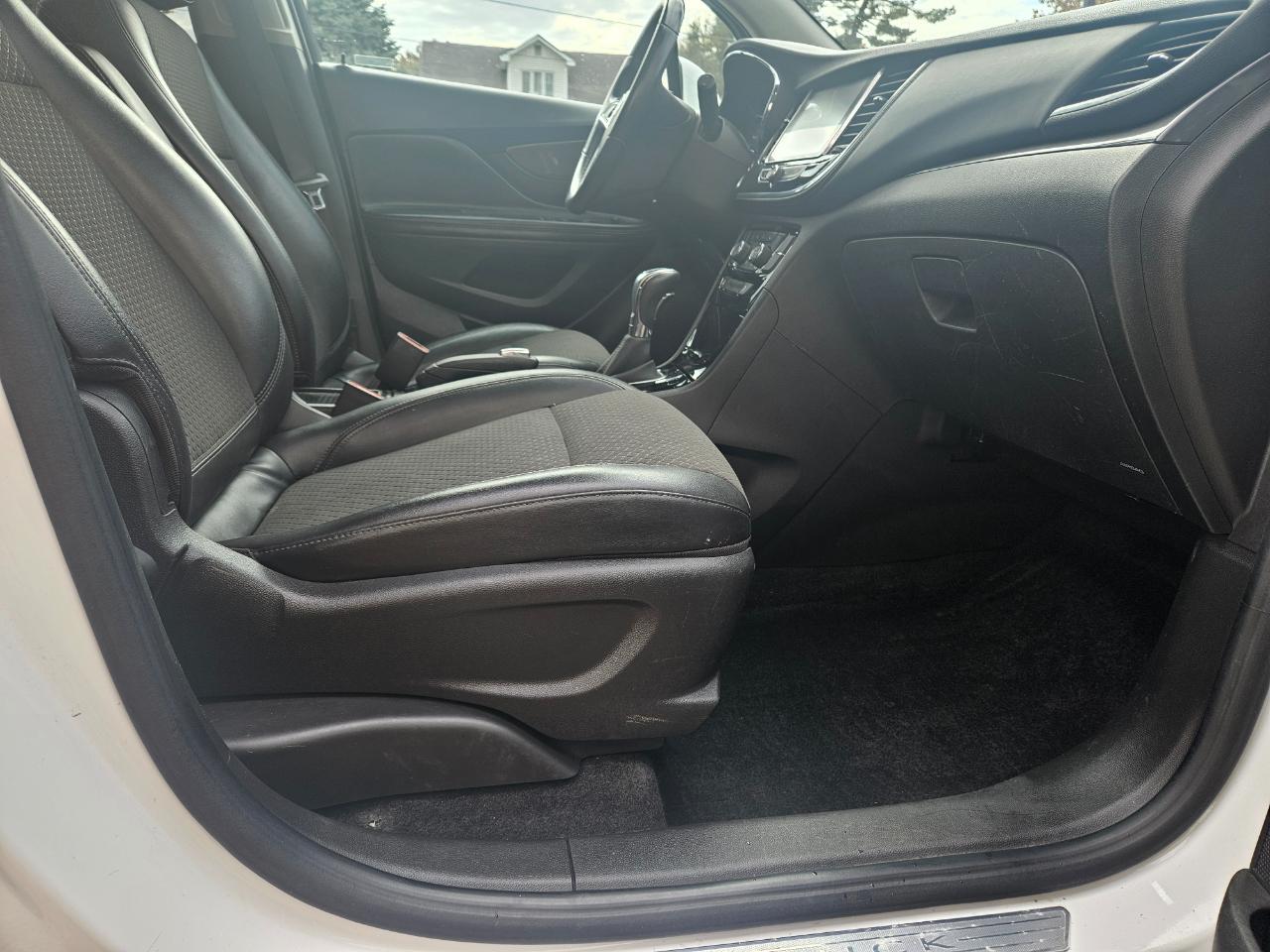 Buick Encore FWD 4dr Preferred 2019