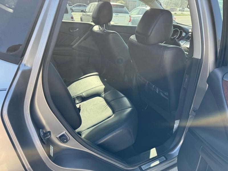 Nissan Murano LE AWD 2009