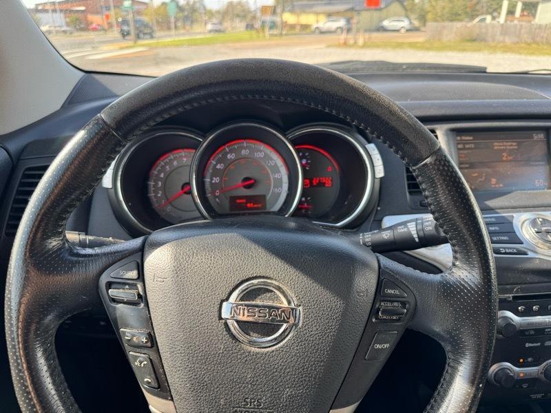 Nissan Murano LE AWD 2009
