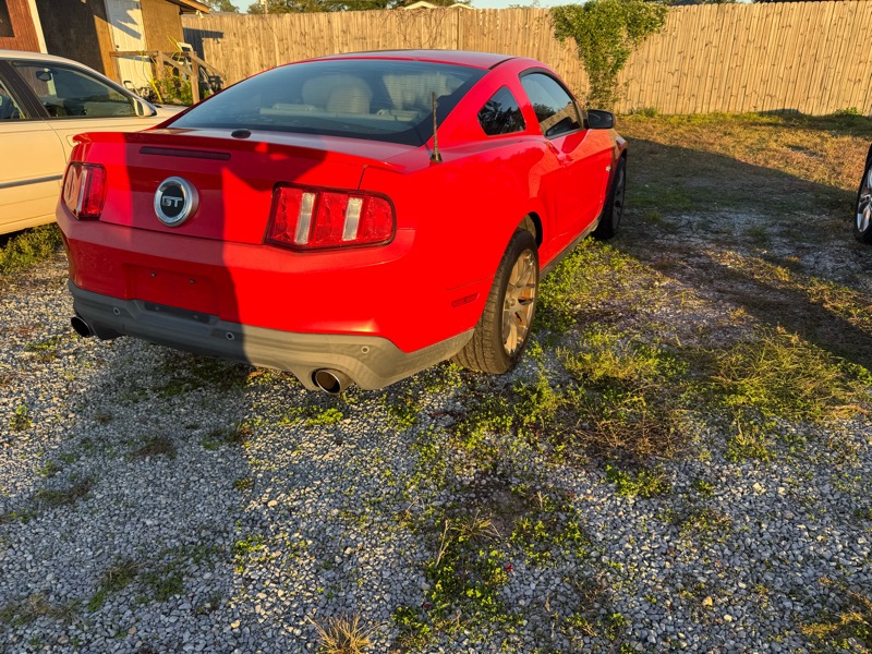 Ford Mustang GT Coupe 2012