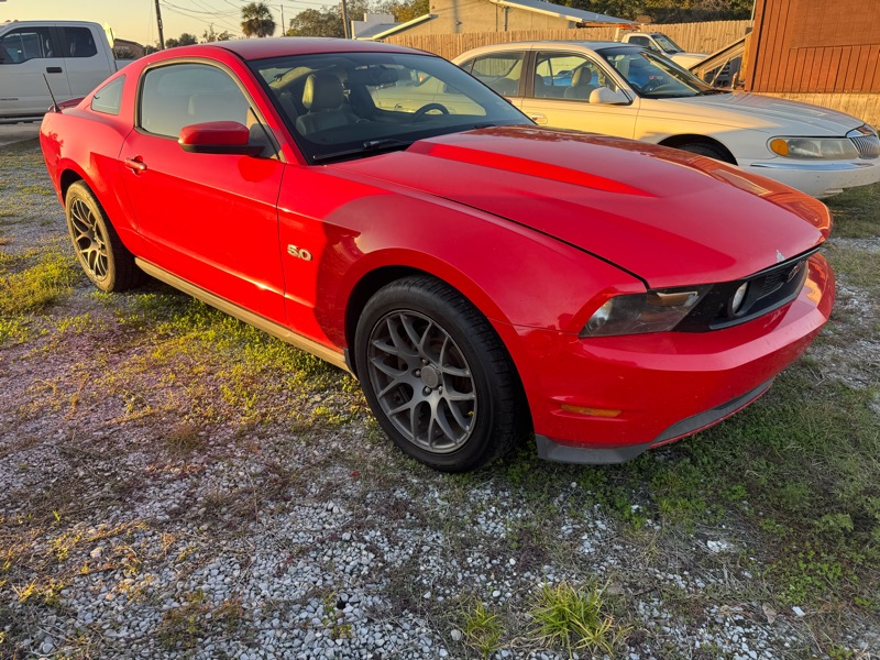 Ford Mustang GT Coupe 2012