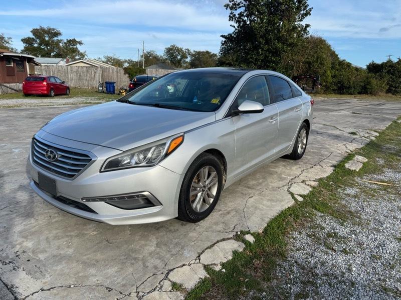 Hyundai Sonata SE 2015