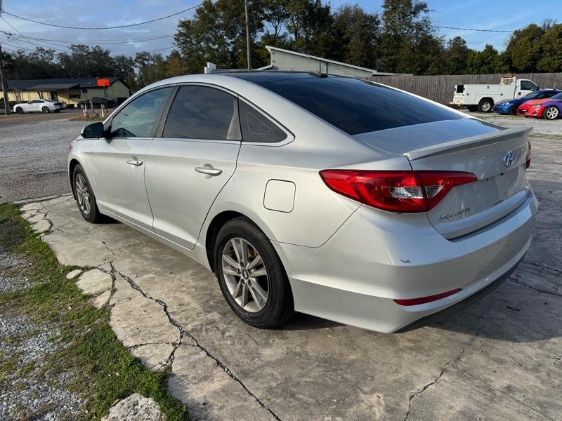 Hyundai Sonata SE 2015