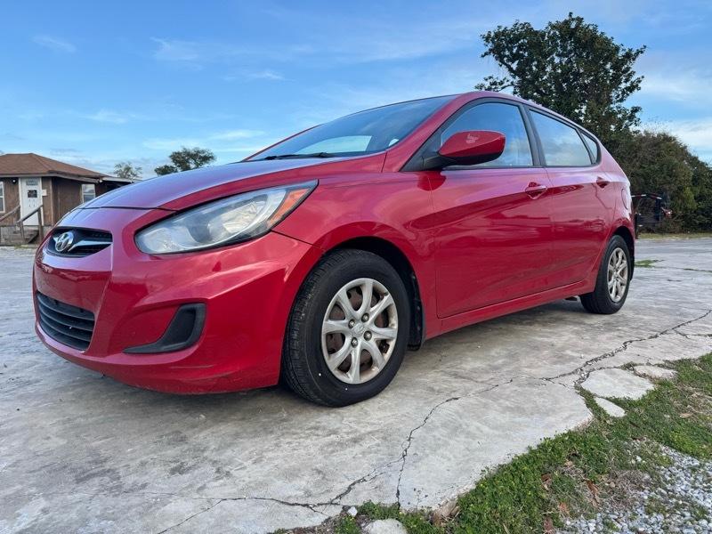 Hyundai Accent GS 2012