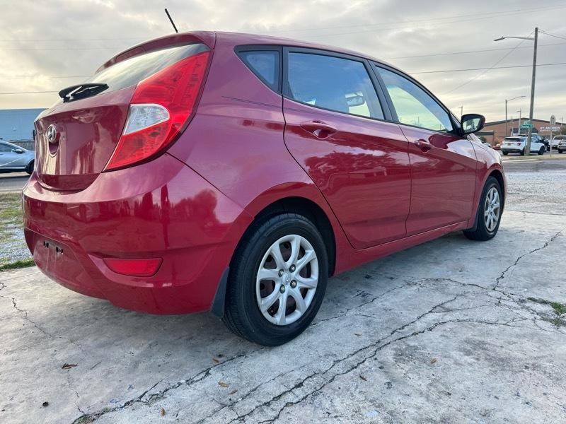 Hyundai Accent GS 2012