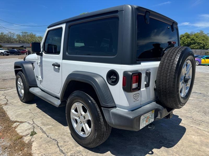 Jeep Wrangler Sport 4WD 2020