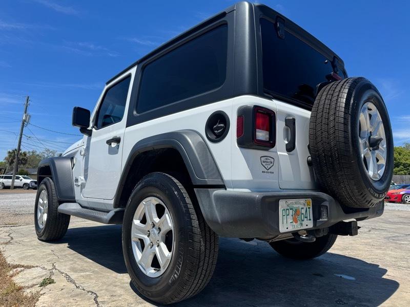 Jeep Wrangler Sport 4WD 2020