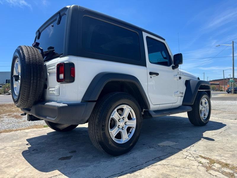 Jeep Wrangler Sport 4WD 2020