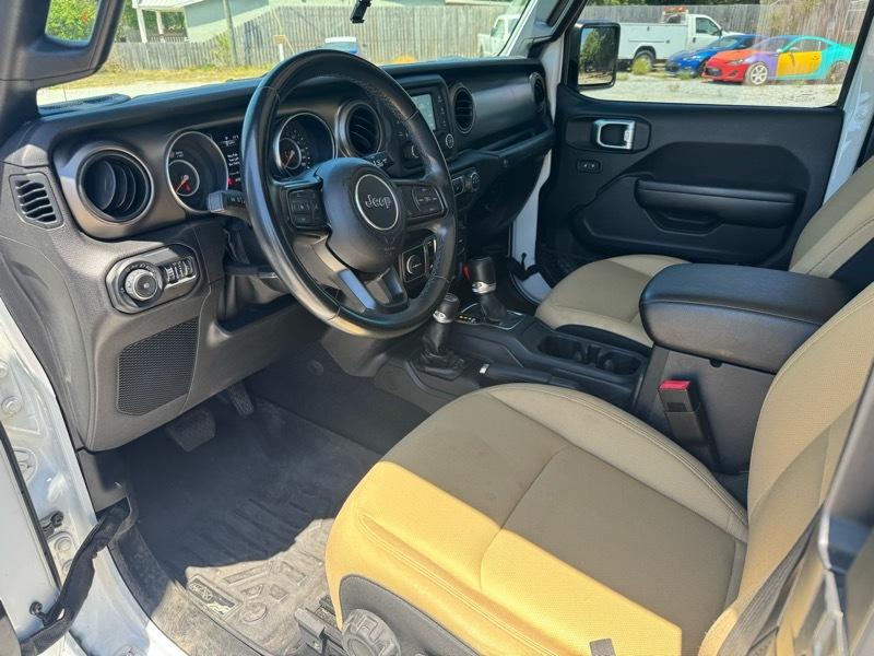 Jeep Wrangler Sport 4WD 2020