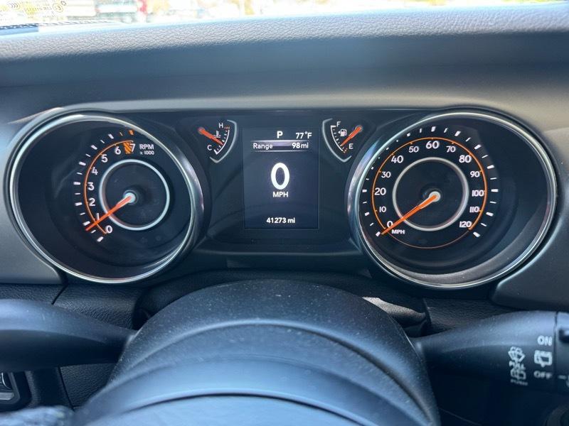 Jeep Wrangler Sport 4WD 2020