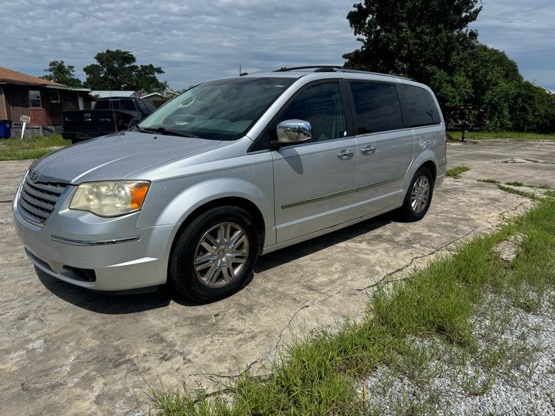 Chrysler Town & Country Limited 2008