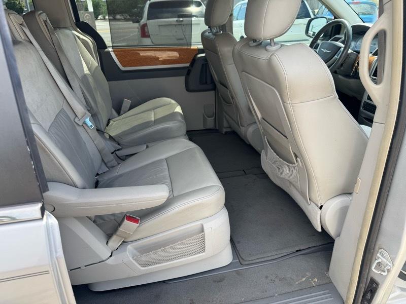 Chrysler Town & Country Limited 2008