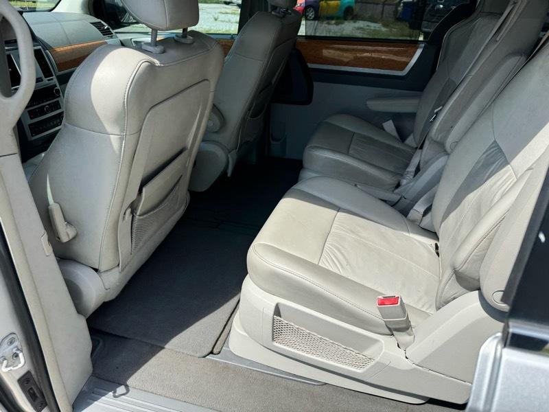 Chrysler Town & Country Limited 2008