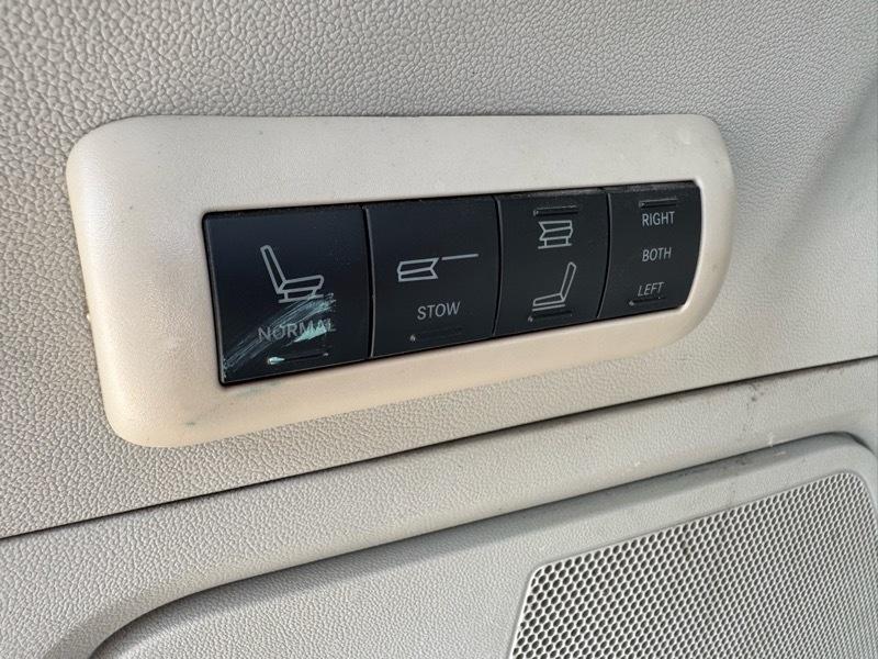 Chrysler Town & Country Limited 2008