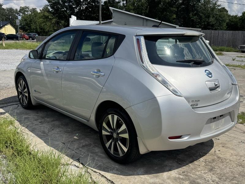 Nissan Leaf SL 2015