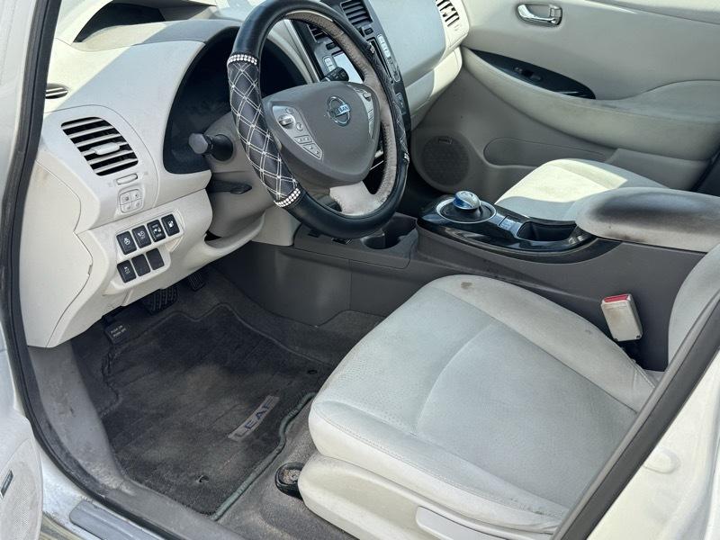 Nissan Leaf SL 2015