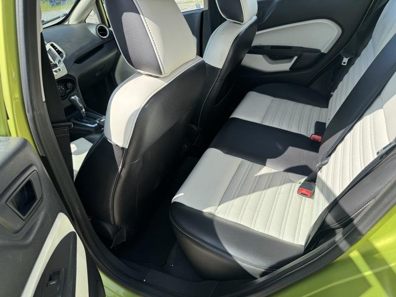 Ford Fiesta SES Hatchback 2012