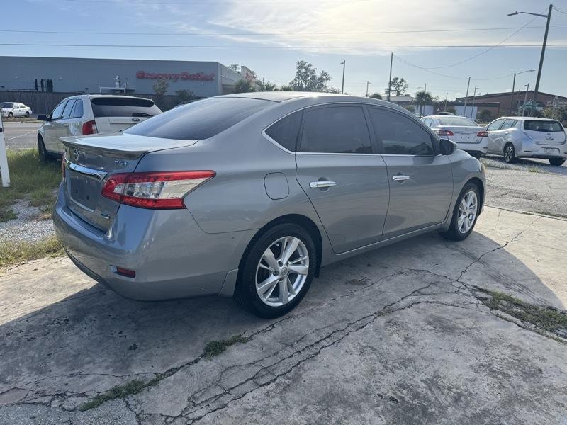 Nissan Sentra  2013