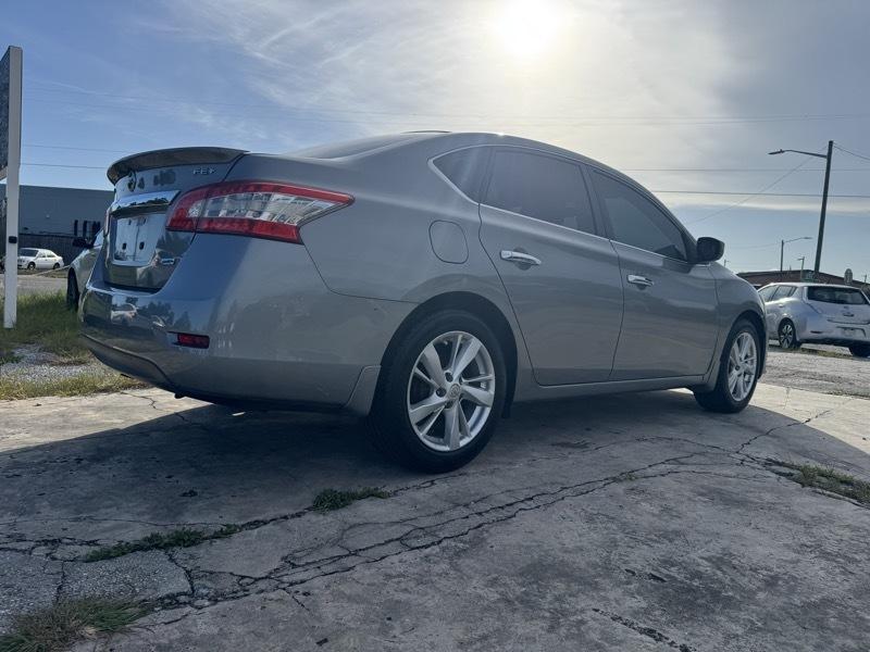 Nissan Sentra  2013