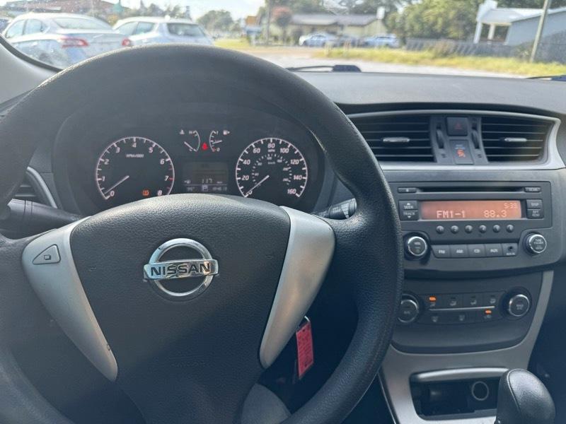 Nissan Sentra  2013