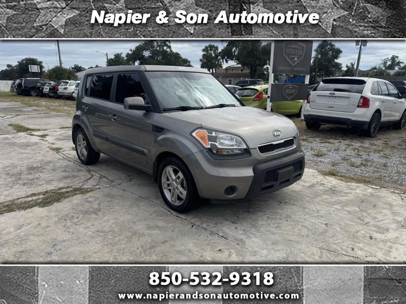 Kia Soul + 2011
