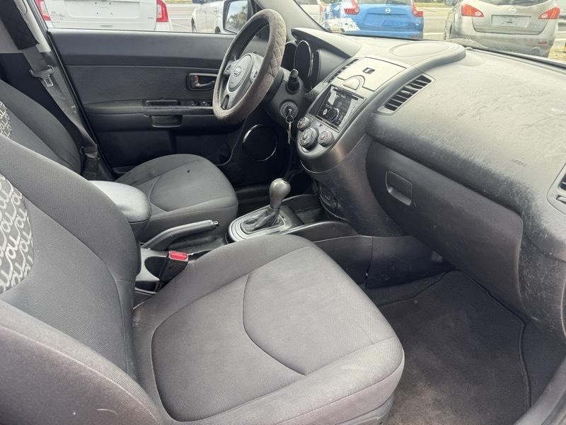 Kia Soul + 2011
