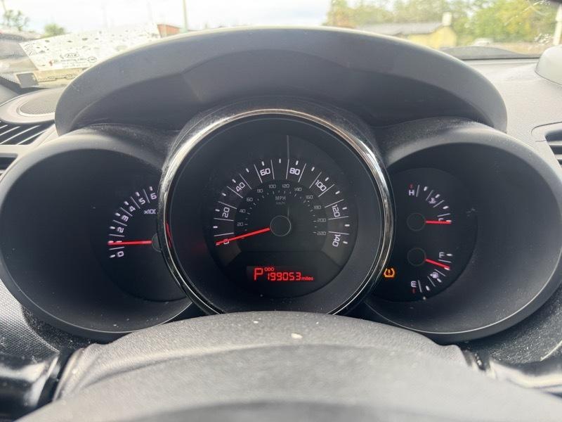 Kia Soul + 2011