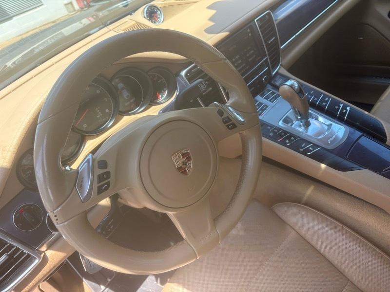 Porsche Panamera  2014