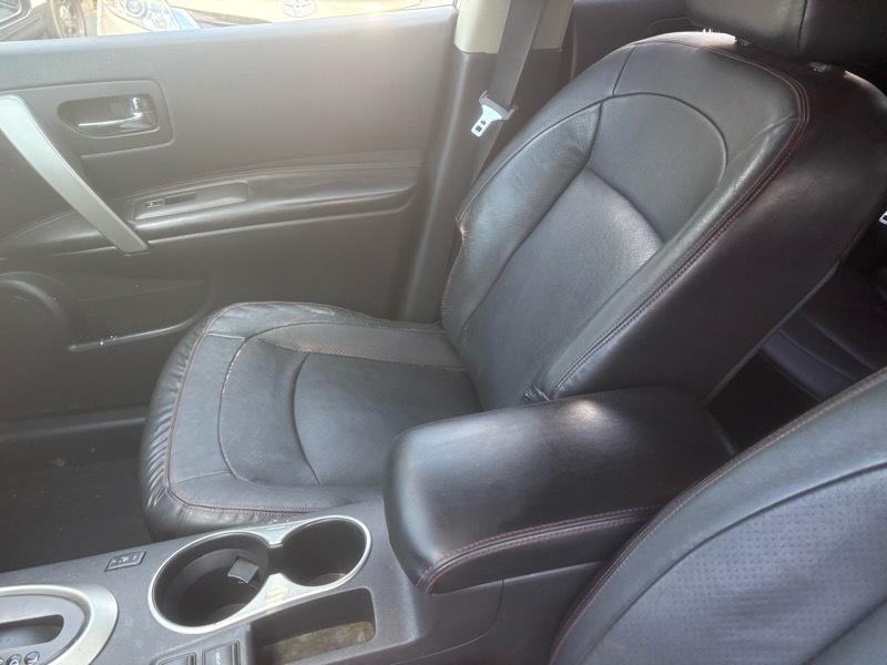Nissan Rogue  2013