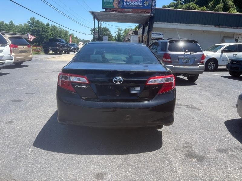 Toyota Camry  2012