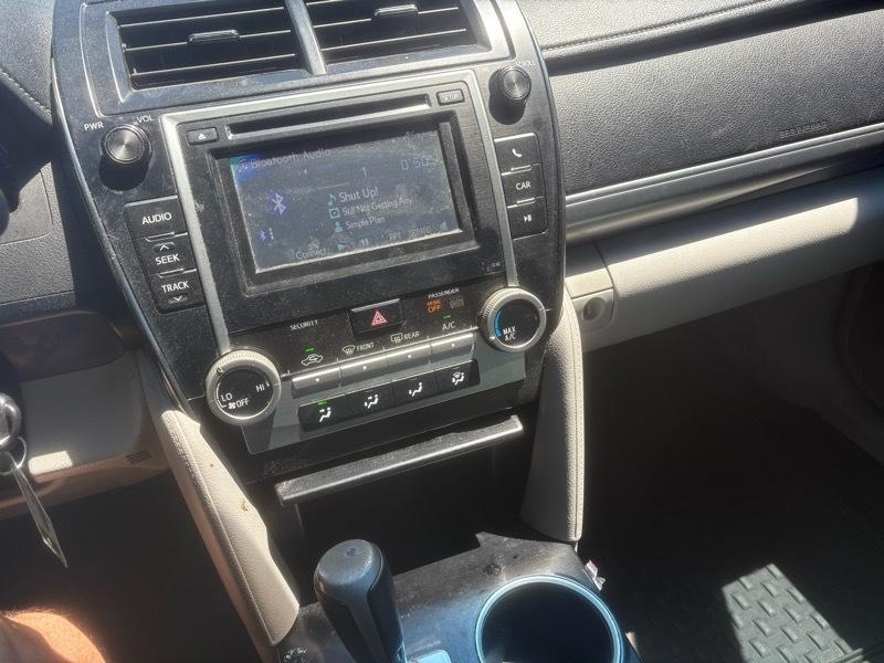 Toyota Camry  2012