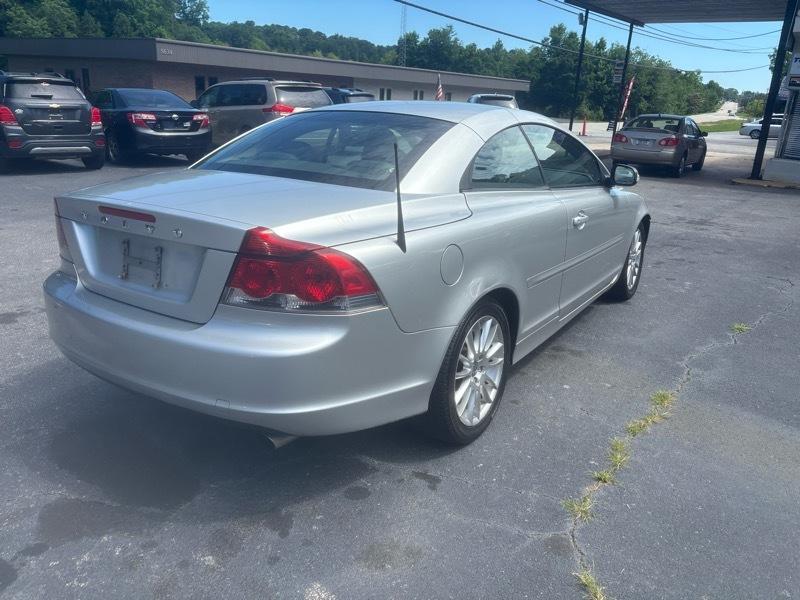 Volvo C70  2009