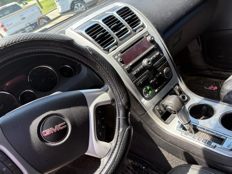 GMC Acadia SLT-1 AWD 2011