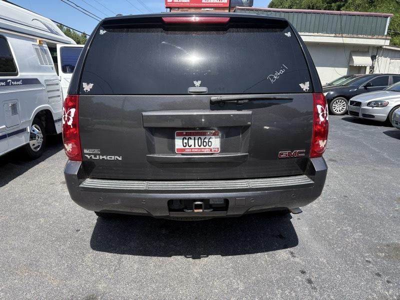 GMC Yukon SLT1 4WD 2011