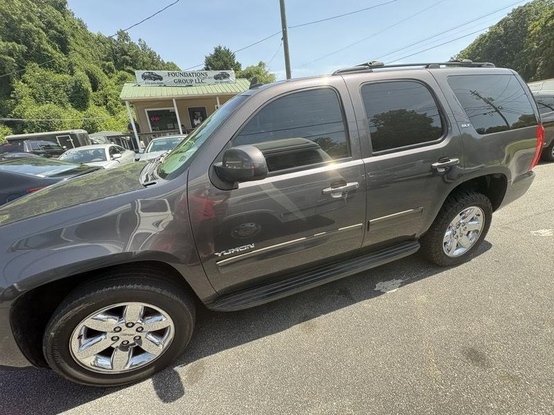 GMC Yukon SLT1 4WD 2011