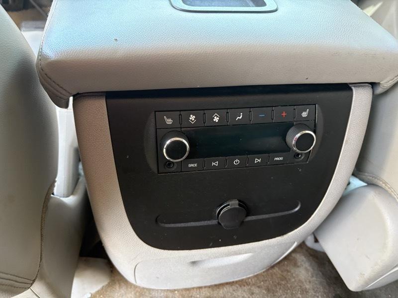 GMC Yukon SLT1 4WD 2011