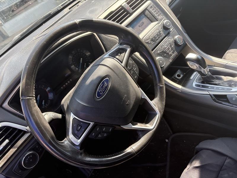 Ford Fusion SE 2013