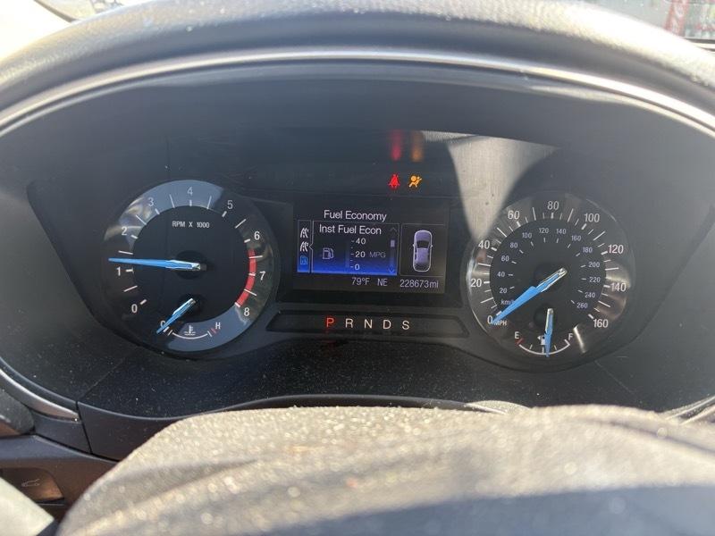Ford Fusion SE 2013